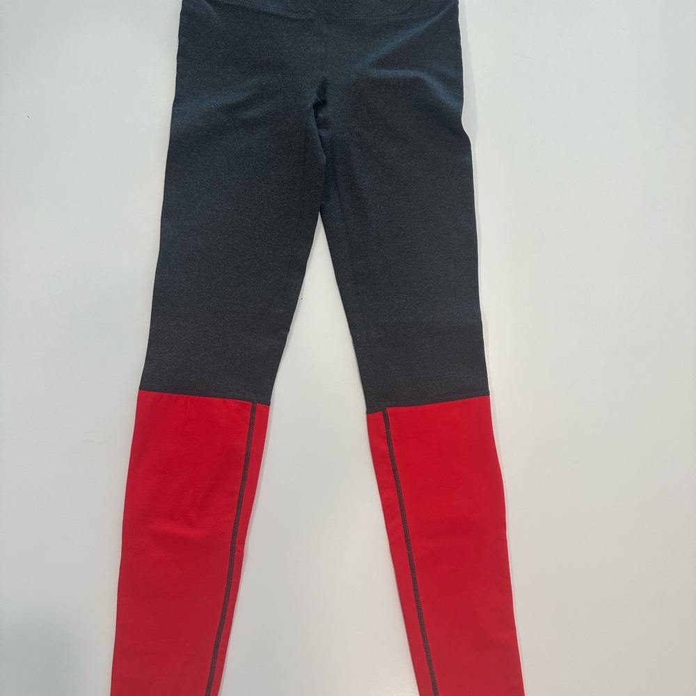 Never Worn Fabletics Color Block Leggings Gray & … - image 3